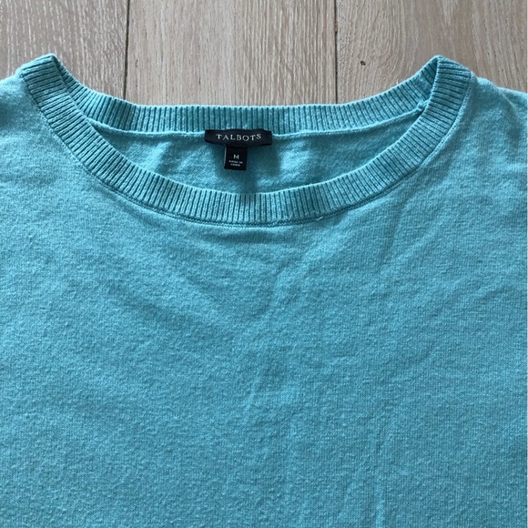 Talbots Lambswool Blend Side Button Detail Light Sweater in Light Blue Size M - Picture 4 of 11